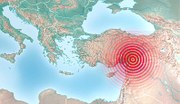 Die Stiftung „Betreuungswerk Post Postbank Telekom“ unterstützt Beschäftigte aus diesen Unternehmen bei der Reise in die Erdbebengebiete in der Türkei und Syrien, wenn sie nahen Verwandten helfen oder Familienmitglieder aus der Region bei sich aufnehmen wollen.