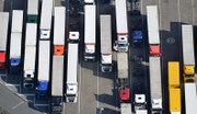 Ein Softwaredienstleister und ein Versicherer arbeiten im Bereich des Lkw-Parkplatz-Sharings zusammen. Dabei sollen sich auch Begegnungsverkehre abwickeln lassen.