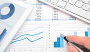 Für Sicherheit und Gesundheit setzen Unternehmen Kennzahlen bislang selten systematisch ein. Das Institut für Arbeit und Gesundheit der DGUV (IAG) will mit einer Online-Umfrage herausfinden, welche Faktoren die Einführung von Leistungskennzahlen unterstützen oder behindern.
