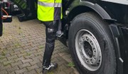 Eine Studie im Auftrag der BG Verkehr hat den weltweiten Forschungsstand über „Absturzunfälle von Lkw“ zusammengetragen – und eine Reihe erfolgversprechender Maßnahmen ermittelt.